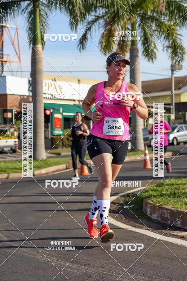 Buy your photos of the event11� Corrida Dahma on Fotop