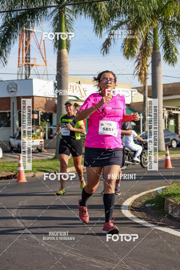 Buy your photos of the event11� Corrida Dahma on Fotop