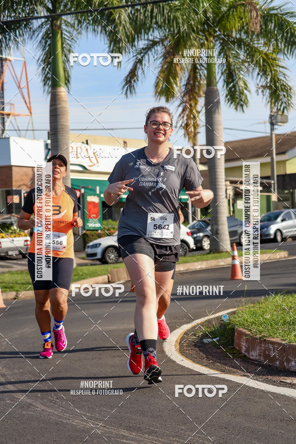 Buy your photos of the event11� Corrida Dahma on Fotop