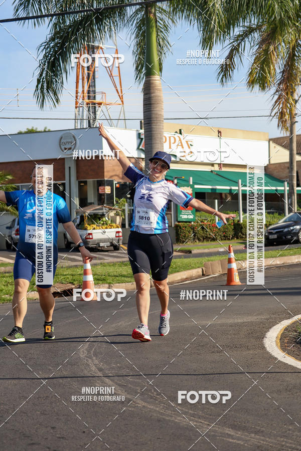 Buy your photos of the event11� Corrida Dahma on Fotop