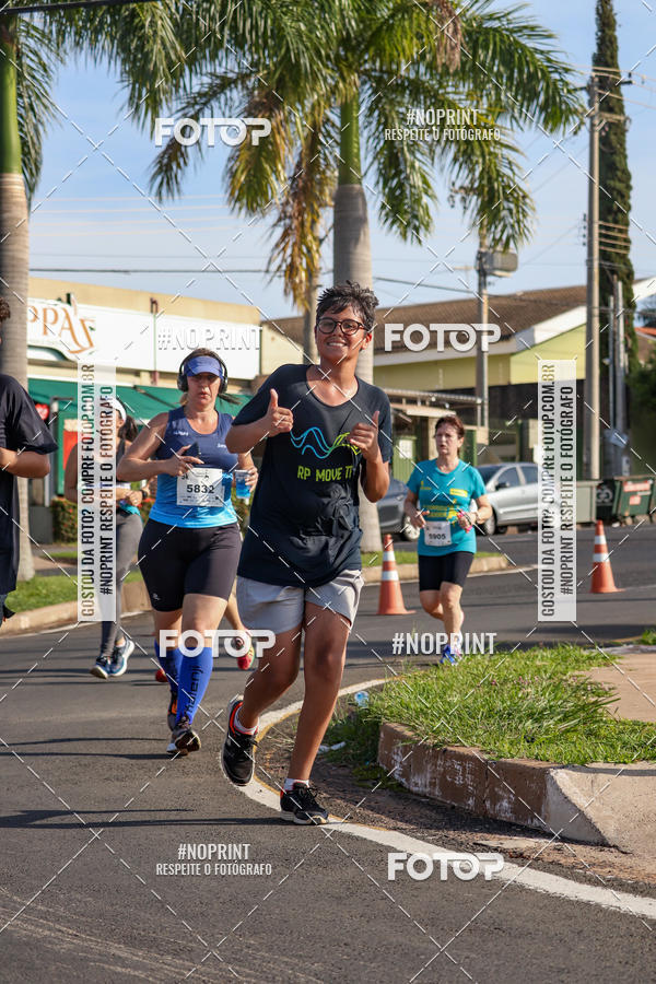 Buy your photos of the event11� Corrida Dahma on Fotop