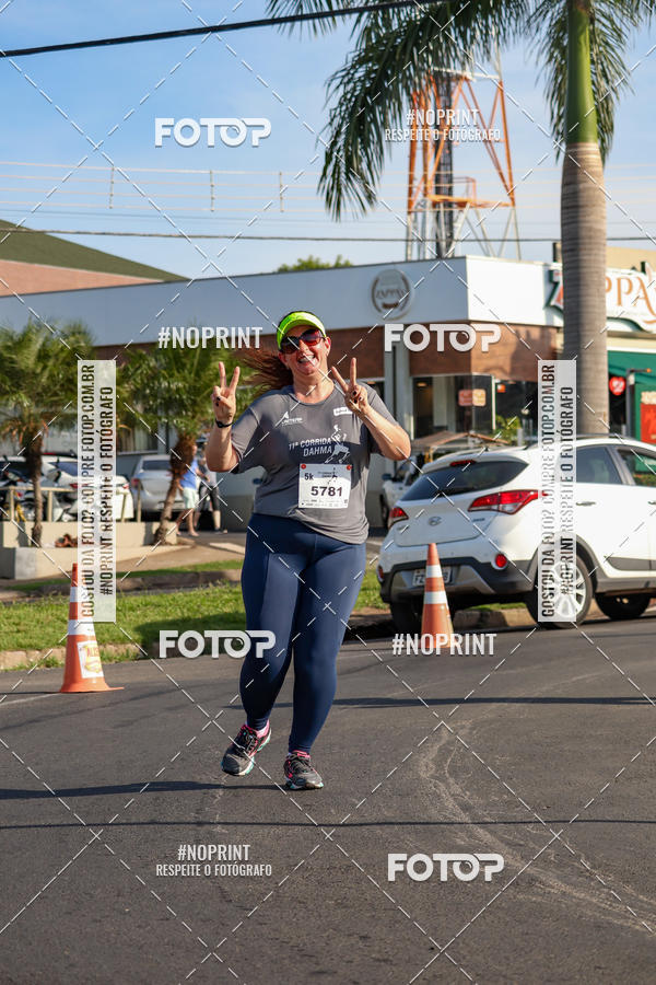 Buy your photos of the event11� Corrida Dahma on Fotop