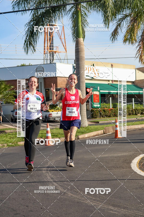 Buy your photos of the event11� Corrida Dahma on Fotop