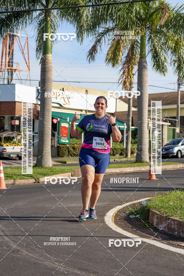 Buy your photos of the event11� Corrida Dahma on Fotop