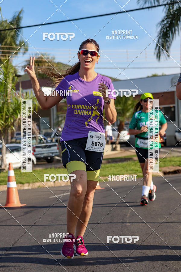 Buy your photos of the event11� Corrida Dahma on Fotop