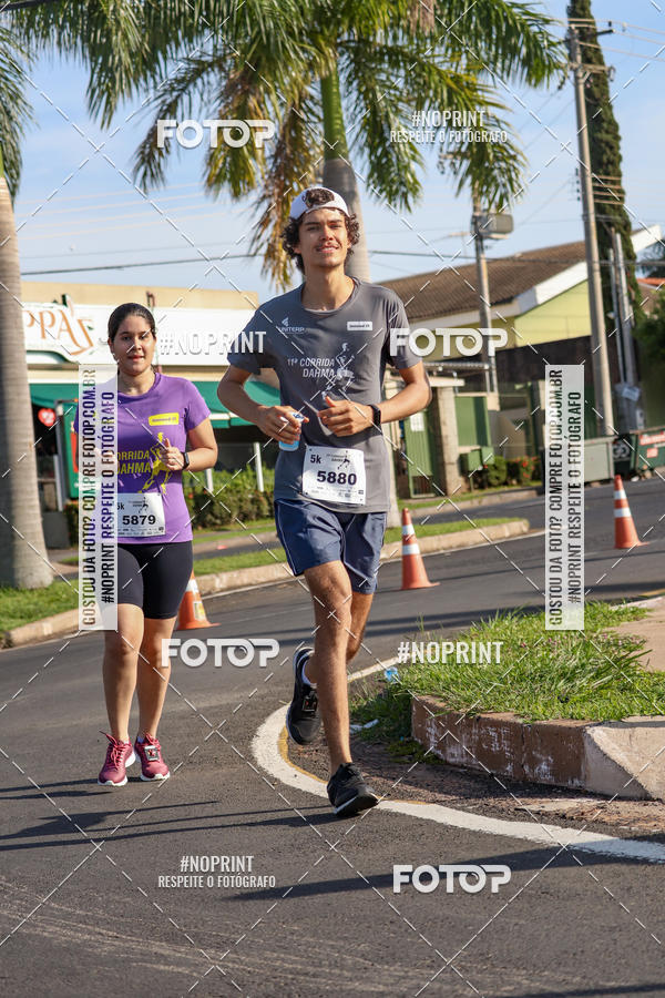 Buy your photos of the event11� Corrida Dahma on Fotop