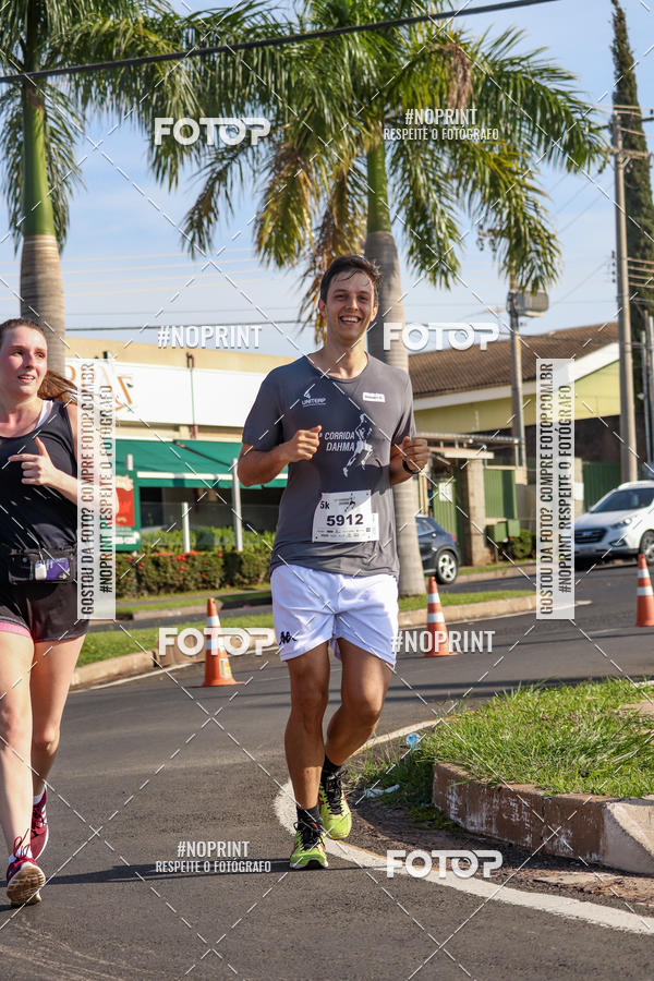 Buy your photos of the event11� Corrida Dahma on Fotop