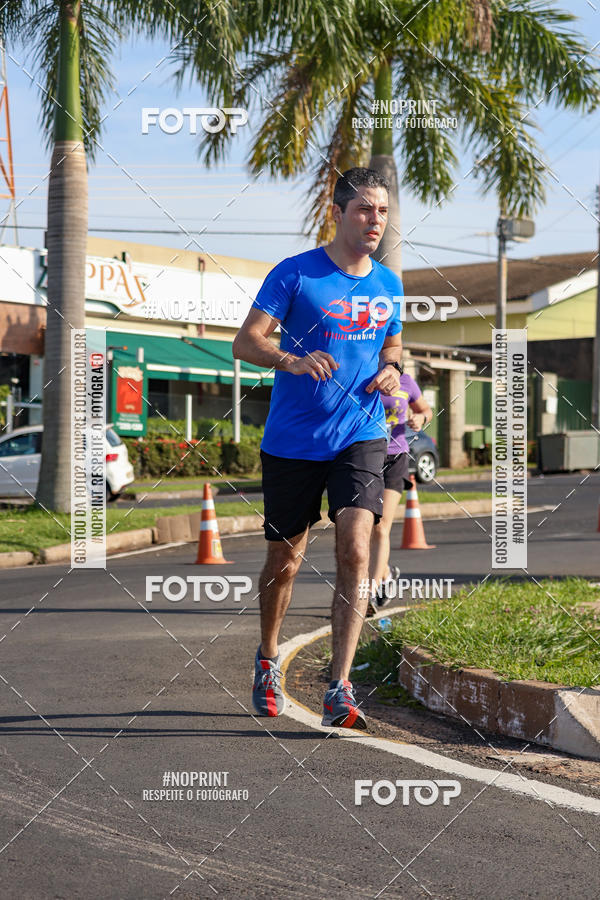 Buy your photos of the event11� Corrida Dahma on Fotop