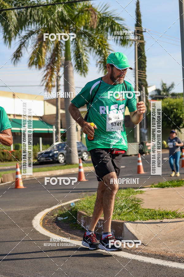 Buy your photos of the event11� Corrida Dahma on Fotop