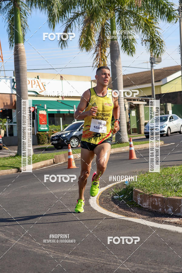 Buy your photos of the event11� Corrida Dahma on Fotop