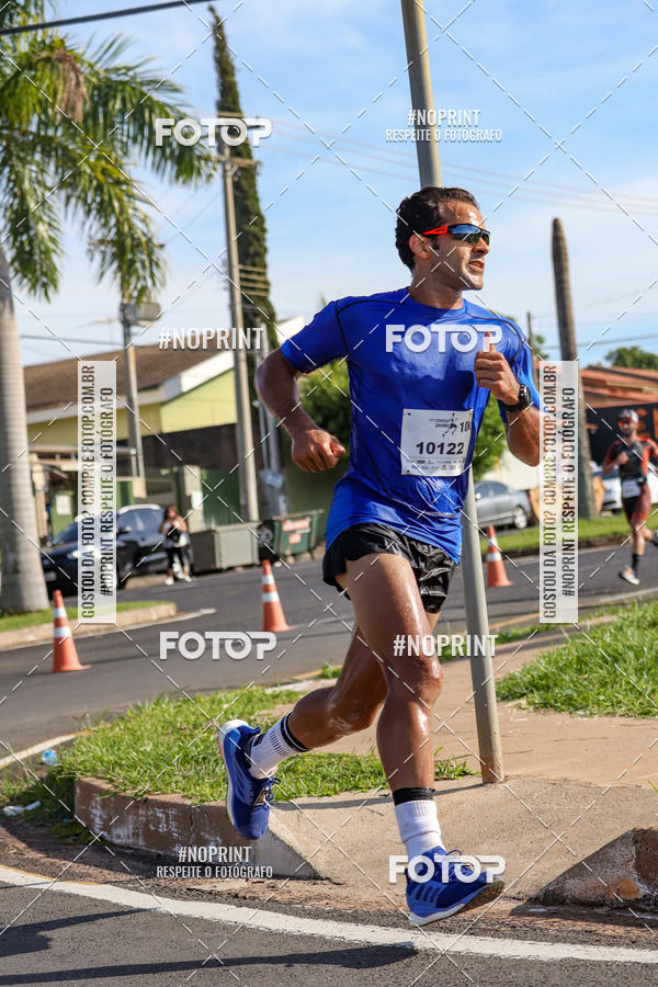 Buy your photos of the event11� Corrida Dahma on Fotop