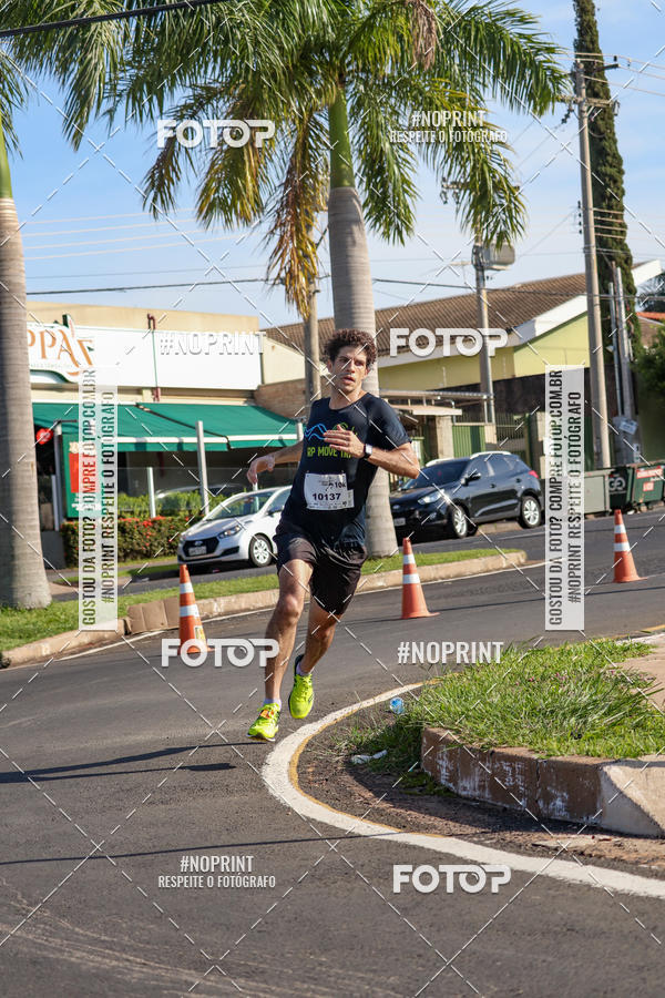 Buy your photos of the event11� Corrida Dahma on Fotop
