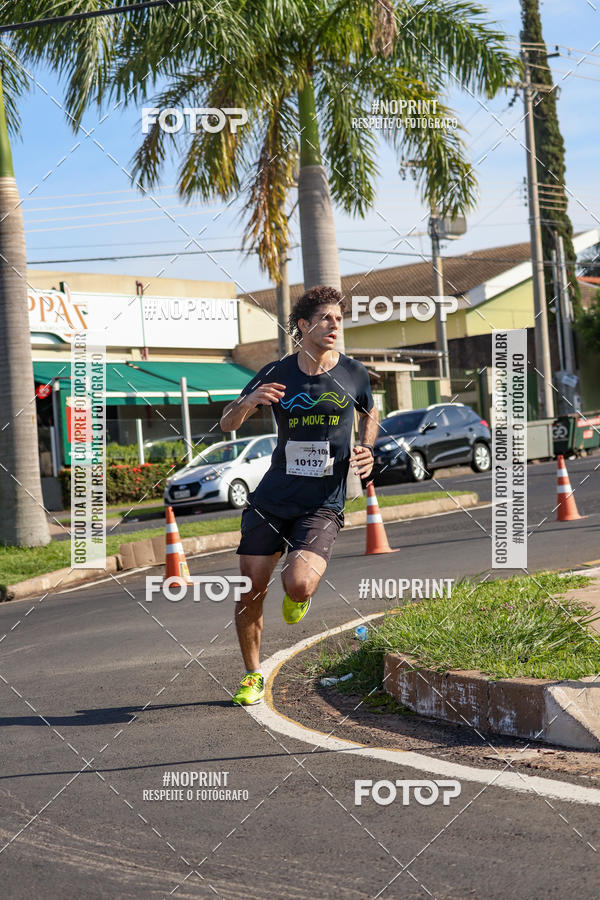 Buy your photos of the event11� Corrida Dahma on Fotop
