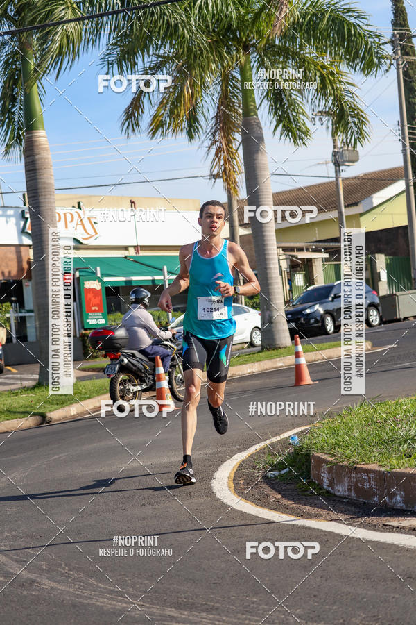 Buy your photos of the event11� Corrida Dahma on Fotop