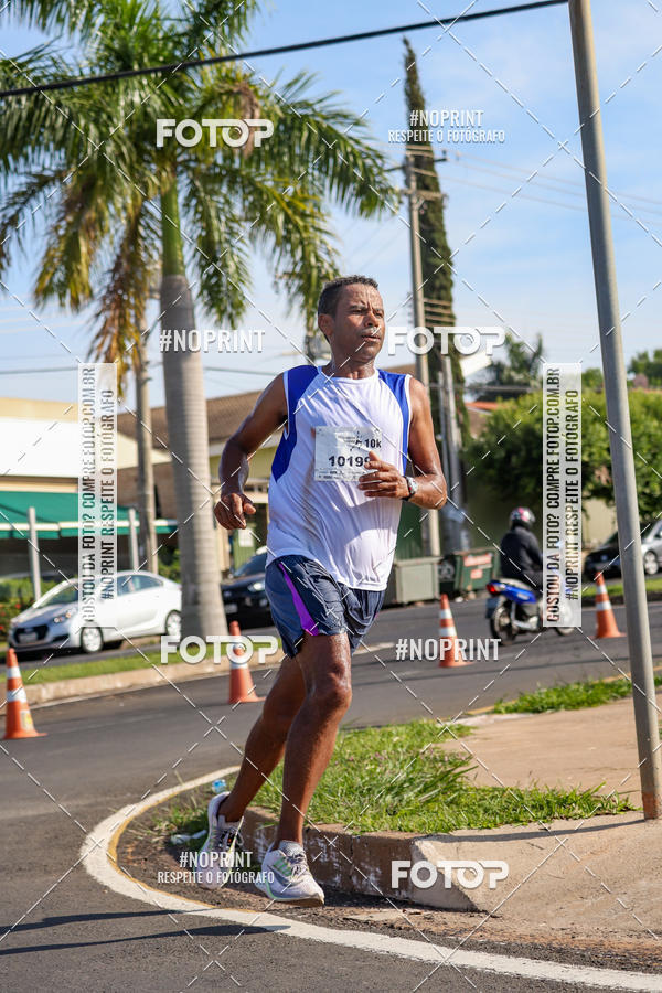 Buy your photos of the event11� Corrida Dahma on Fotop