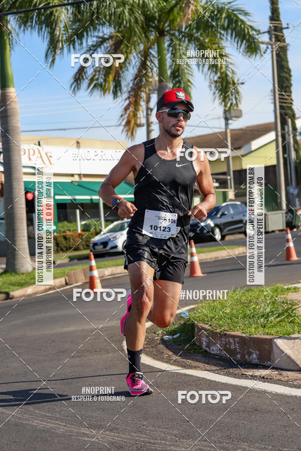 Buy your photos of the event11� Corrida Dahma on Fotop