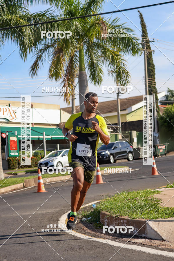 Buy your photos of the event11� Corrida Dahma on Fotop