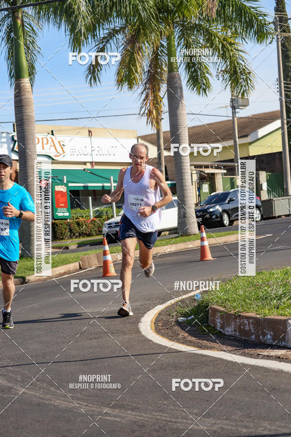 Buy your photos of the event11� Corrida Dahma on Fotop
