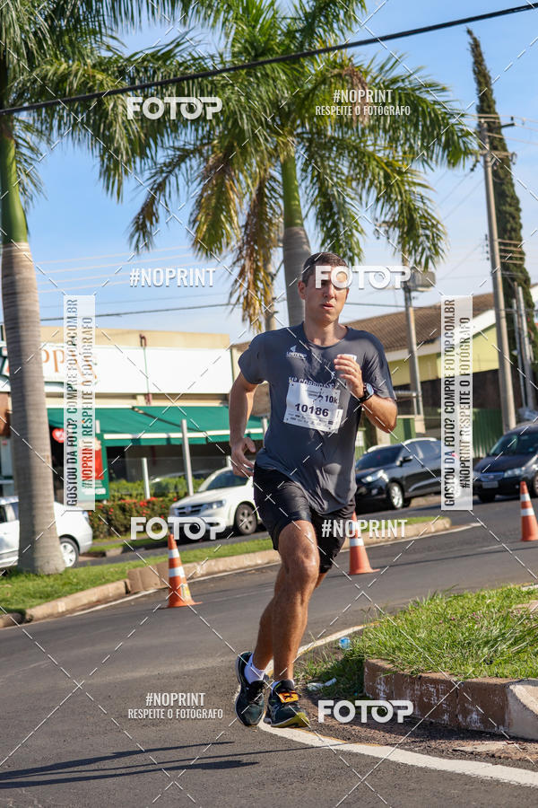 Buy your photos of the event11� Corrida Dahma on Fotop