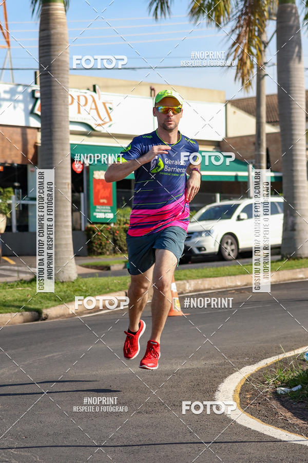 Buy your photos of the event11� Corrida Dahma on Fotop