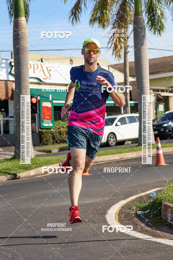 Buy your photos of the event11� Corrida Dahma on Fotop