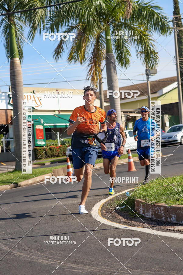 Buy your photos of the event11� Corrida Dahma on Fotop