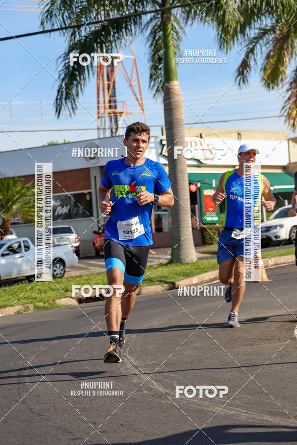 Buy your photos of the event11� Corrida Dahma on Fotop