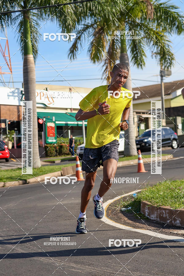 Buy your photos of the event11� Corrida Dahma on Fotop