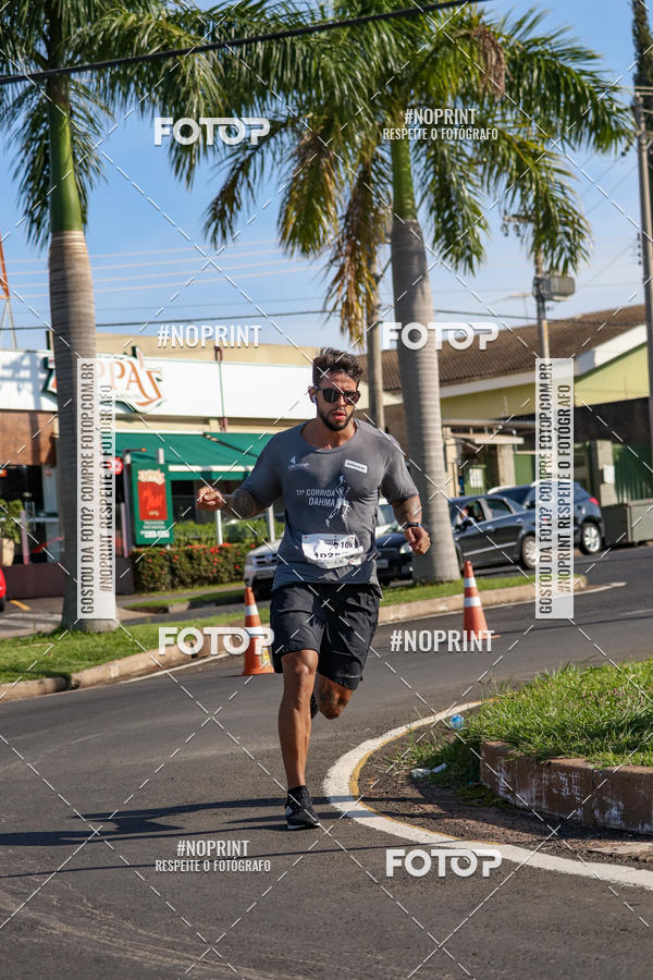 Buy your photos of the event11� Corrida Dahma on Fotop