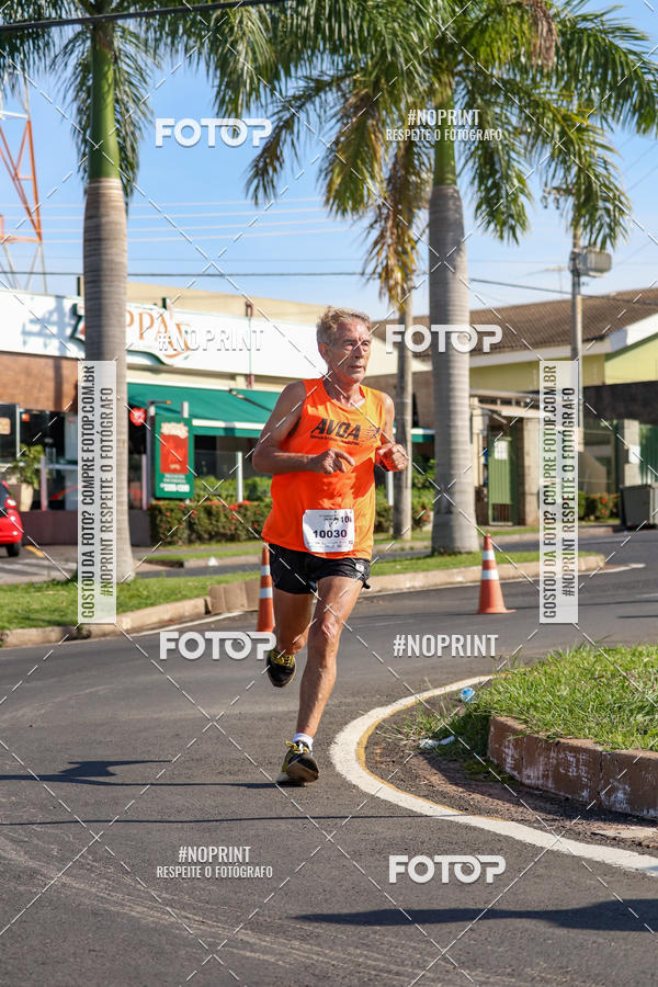 Buy your photos of the event11� Corrida Dahma on Fotop