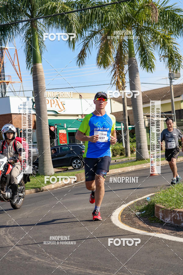 Buy your photos of the event11� Corrida Dahma on Fotop