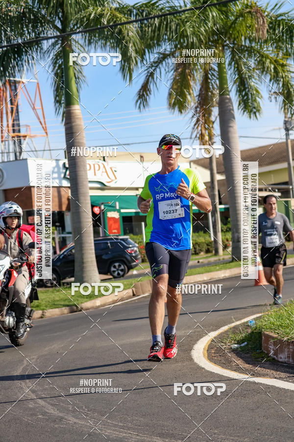 Buy your photos of the event11� Corrida Dahma on Fotop