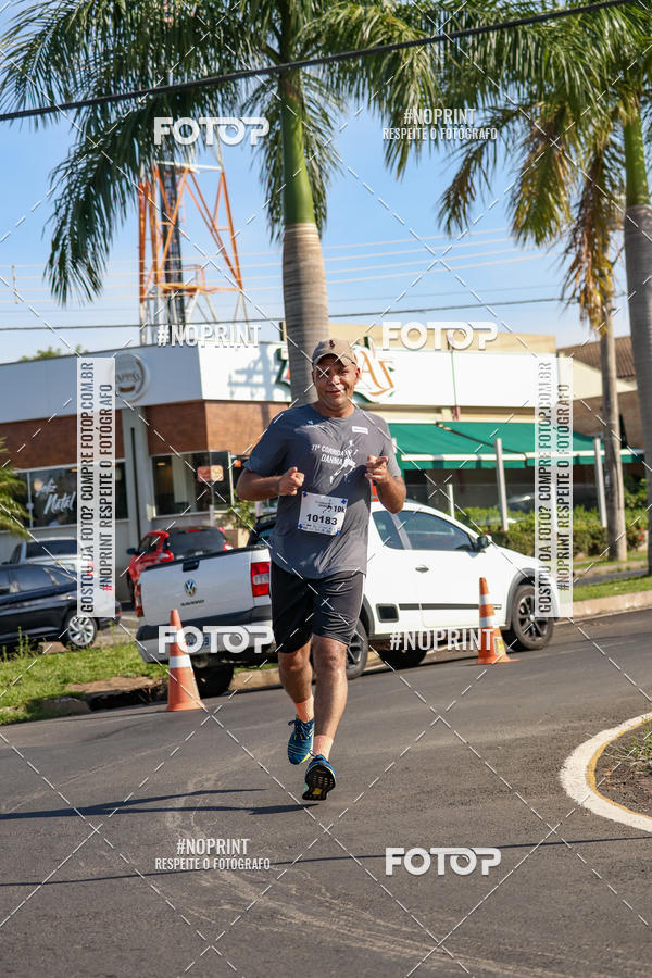 Buy your photos of the event11� Corrida Dahma on Fotop