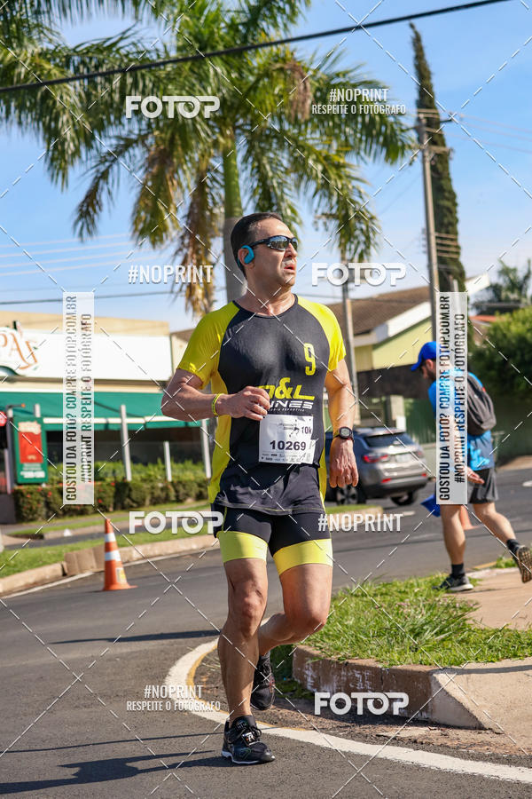 Buy your photos of the event11� Corrida Dahma on Fotop