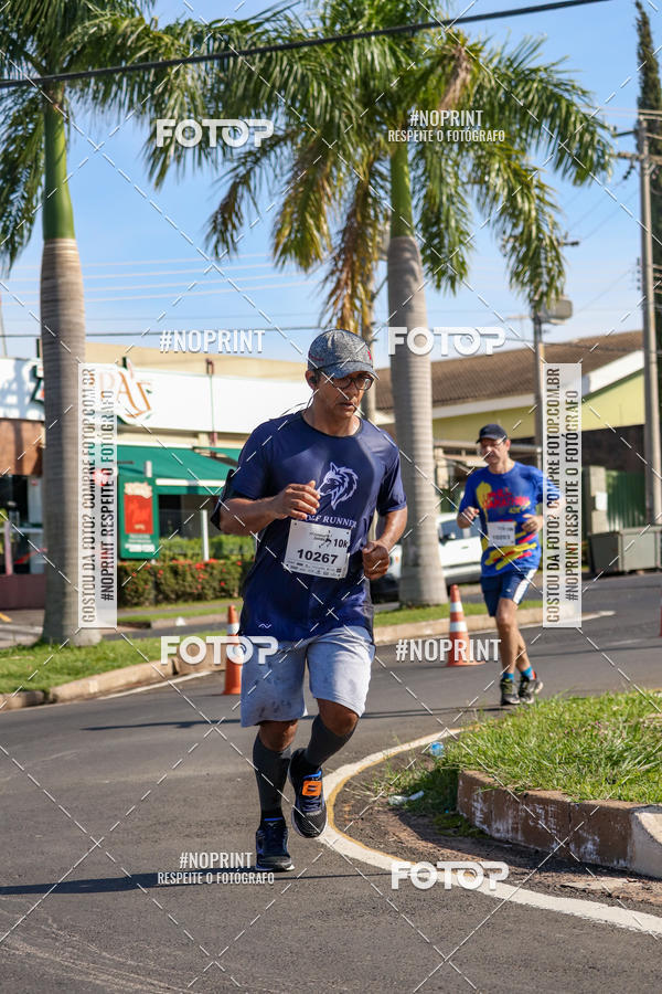 Buy your photos of the event11� Corrida Dahma on Fotop