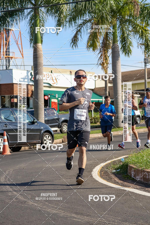 Buy your photos of the event11� Corrida Dahma on Fotop