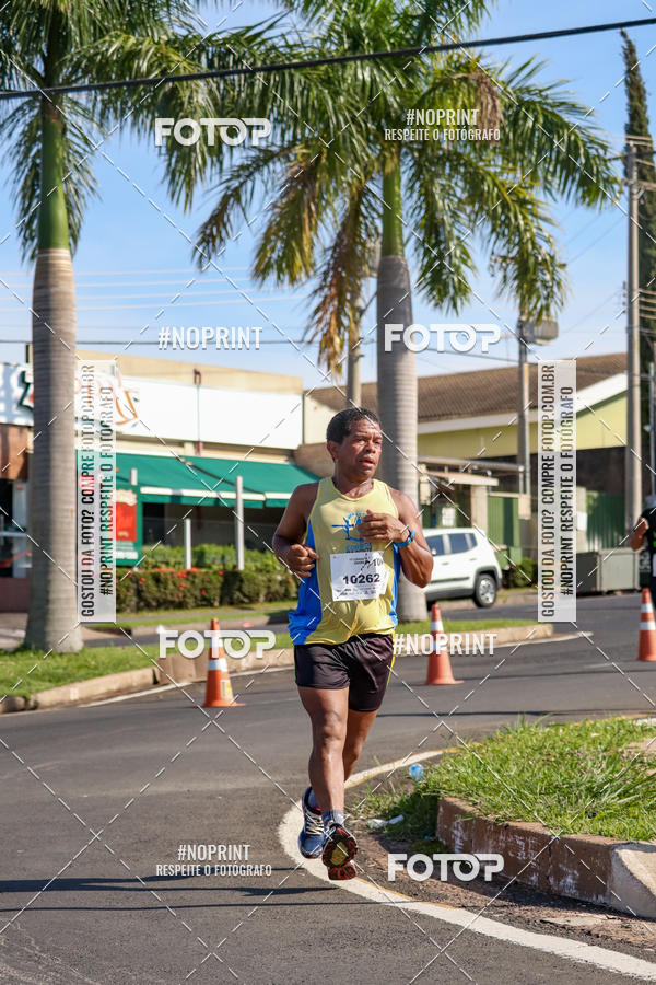 Buy your photos of the event11� Corrida Dahma on Fotop