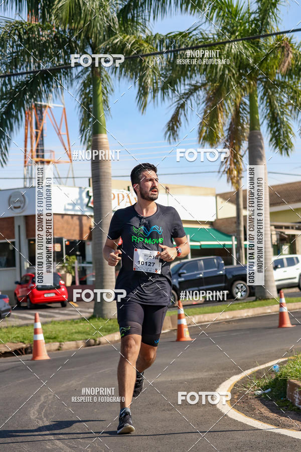 Buy your photos of the event11� Corrida Dahma on Fotop