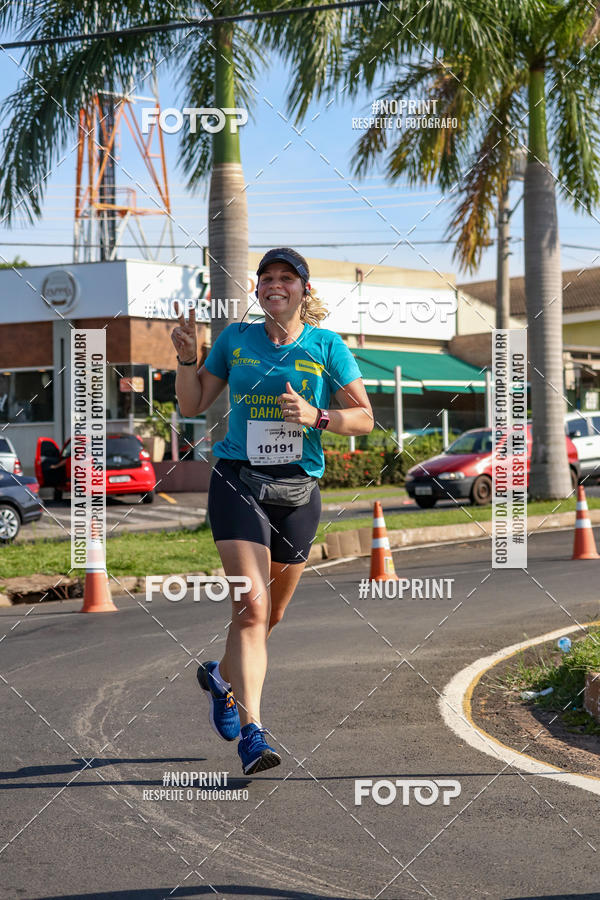 Buy your photos of the event11� Corrida Dahma on Fotop