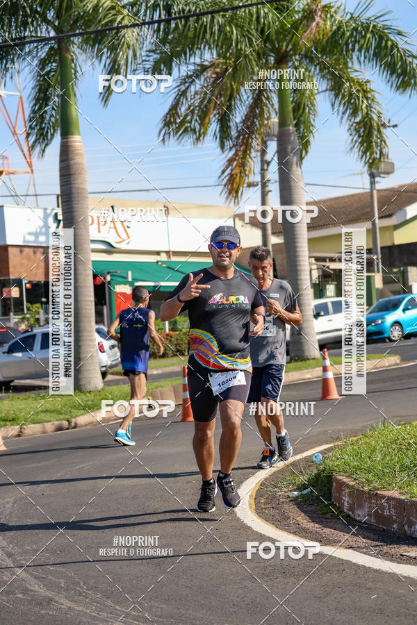 Buy your photos of the event11� Corrida Dahma on Fotop