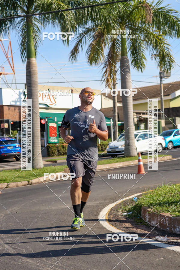 Buy your photos of the event11� Corrida Dahma on Fotop