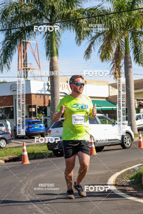 Buy your photos of the event11� Corrida Dahma on Fotop
