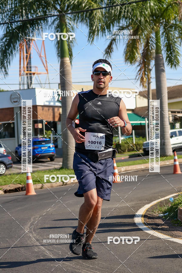 Buy your photos of the event11� Corrida Dahma on Fotop