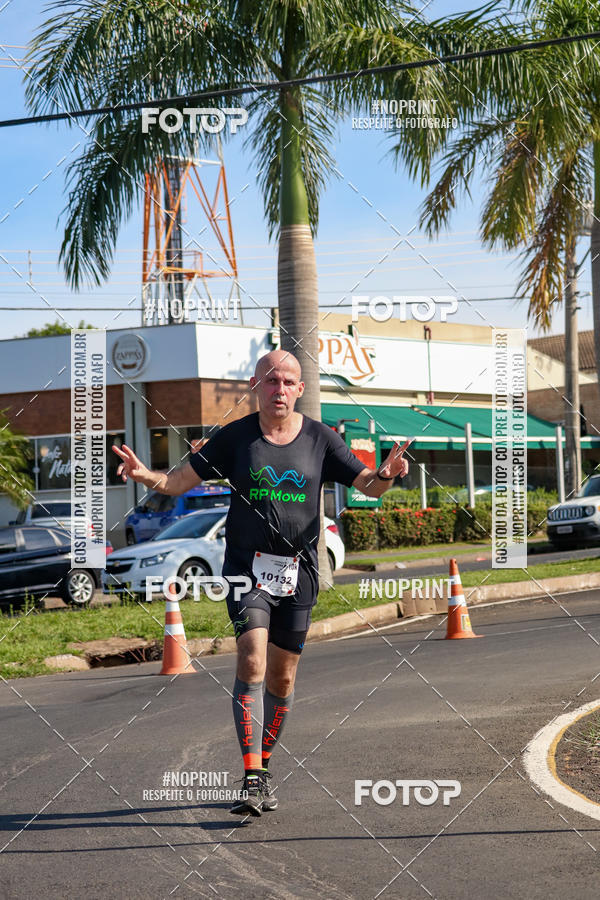 Buy your photos of the event11� Corrida Dahma on Fotop