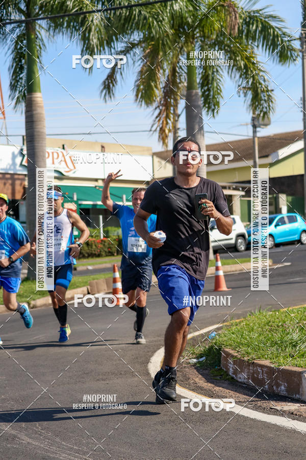 Buy your photos of the event11� Corrida Dahma on Fotop