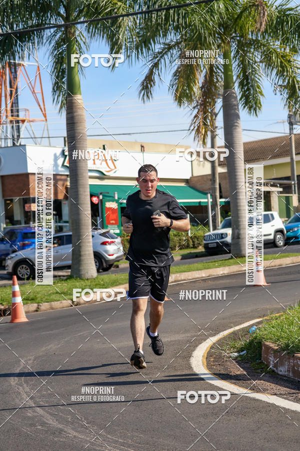 Buy your photos of the event11� Corrida Dahma on Fotop