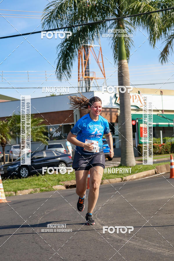 Buy your photos of the event11� Corrida Dahma on Fotop