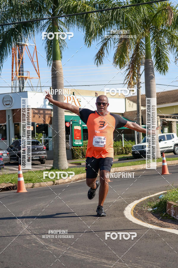 Buy your photos of the event11� Corrida Dahma on Fotop