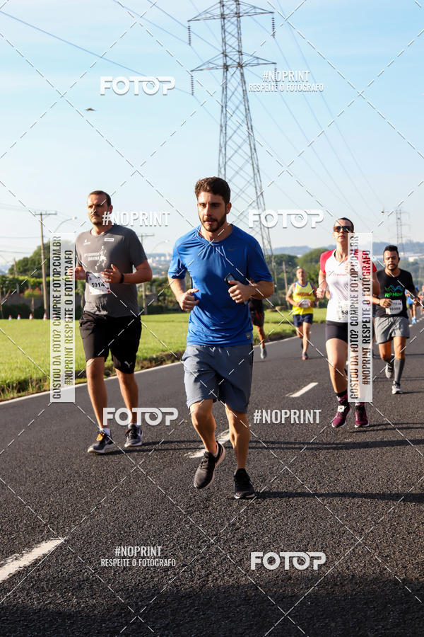 Buy your photos of the event11� Corrida Dahma on Fotop