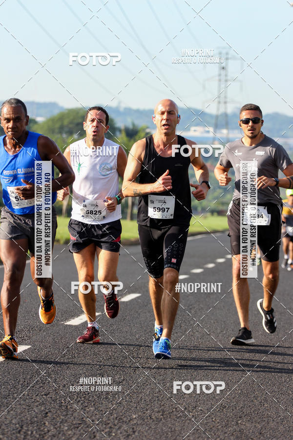 Buy your photos of the event11 Corrida Dahma on Fotop